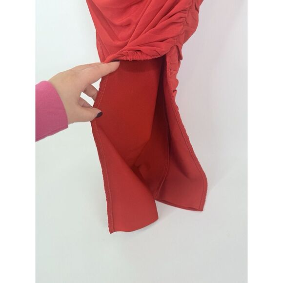 NEW‎ Elliatt Dress Womens XS Ruched Midi Bodycon Pippa Cocktail Prom Red - Picture 6 of 10